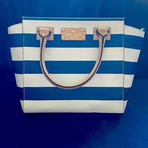 NWT Kate Spade Small Camryn style purse with matching wallet. Wellesley print